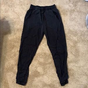 Lululemon light joggers